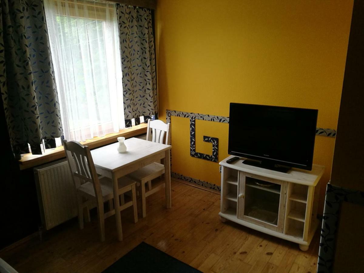 Bebru Pirts Hotel Vecbebri Kültér fotó